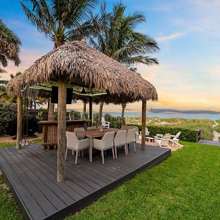 Vista Del Mar Oceanfront Home Stunning Views Backyard Oasis شاطئ كوكوا المظهر الخارجي الصورة