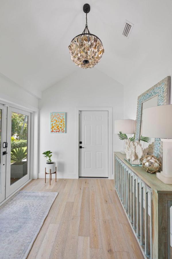 Vista Del Mar Oceanfront Home Stunning Views Backyard Oasis شاطئ كوكوا المظهر الخارجي الصورة