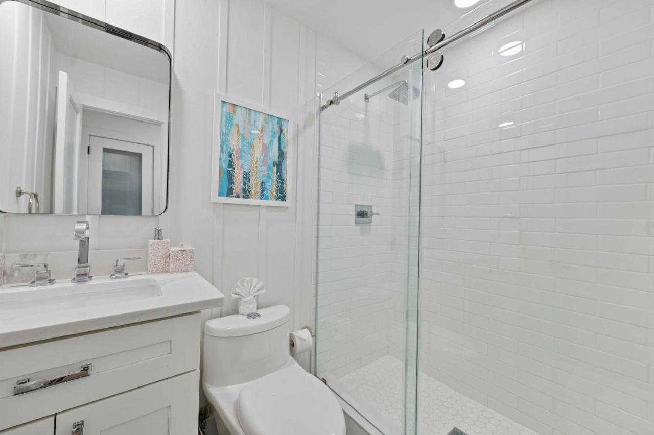 Vista Del Mar Oceanfront Home Stunning Views Backyard Oasis شاطئ كوكوا المظهر الخارجي الصورة